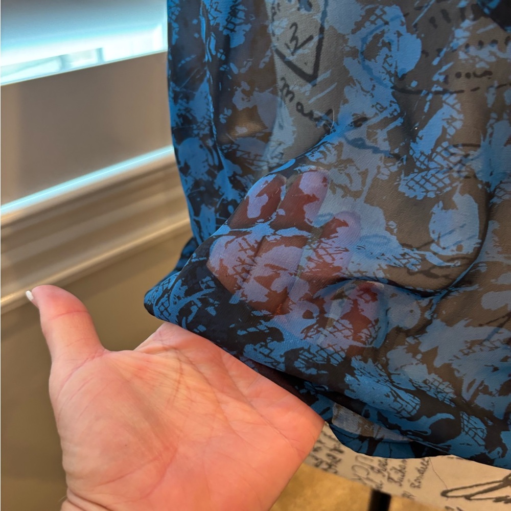 Banana Republic Blue and Black Sheer Floral Blouse - Picture 5 of 6